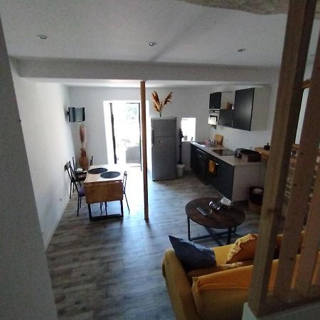 Trevoux: Loft Ravissant Avec Terrasse 아파트 외부 사진