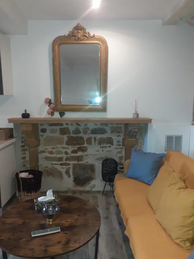 Trevoux: Loft Ravissant Avec Terrasse 아파트 외부 사진